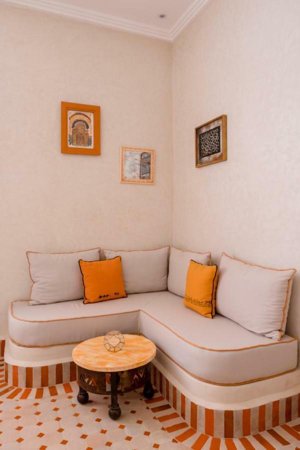 Riad Chebbi Merzouga Bagian luar foto