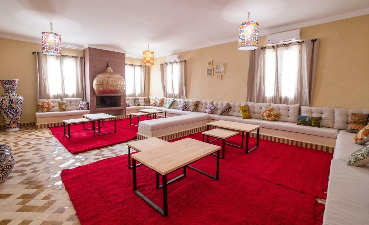 Riad Chebbi Merzouga Bagian luar foto