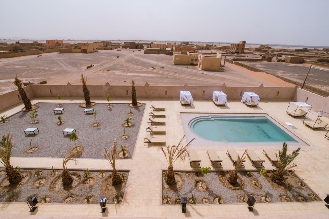 Riad Chebbi Merzouga Bagian luar foto