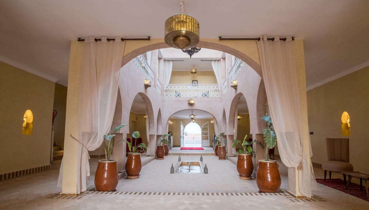Riad Chebbi Merzouga Bagian luar foto