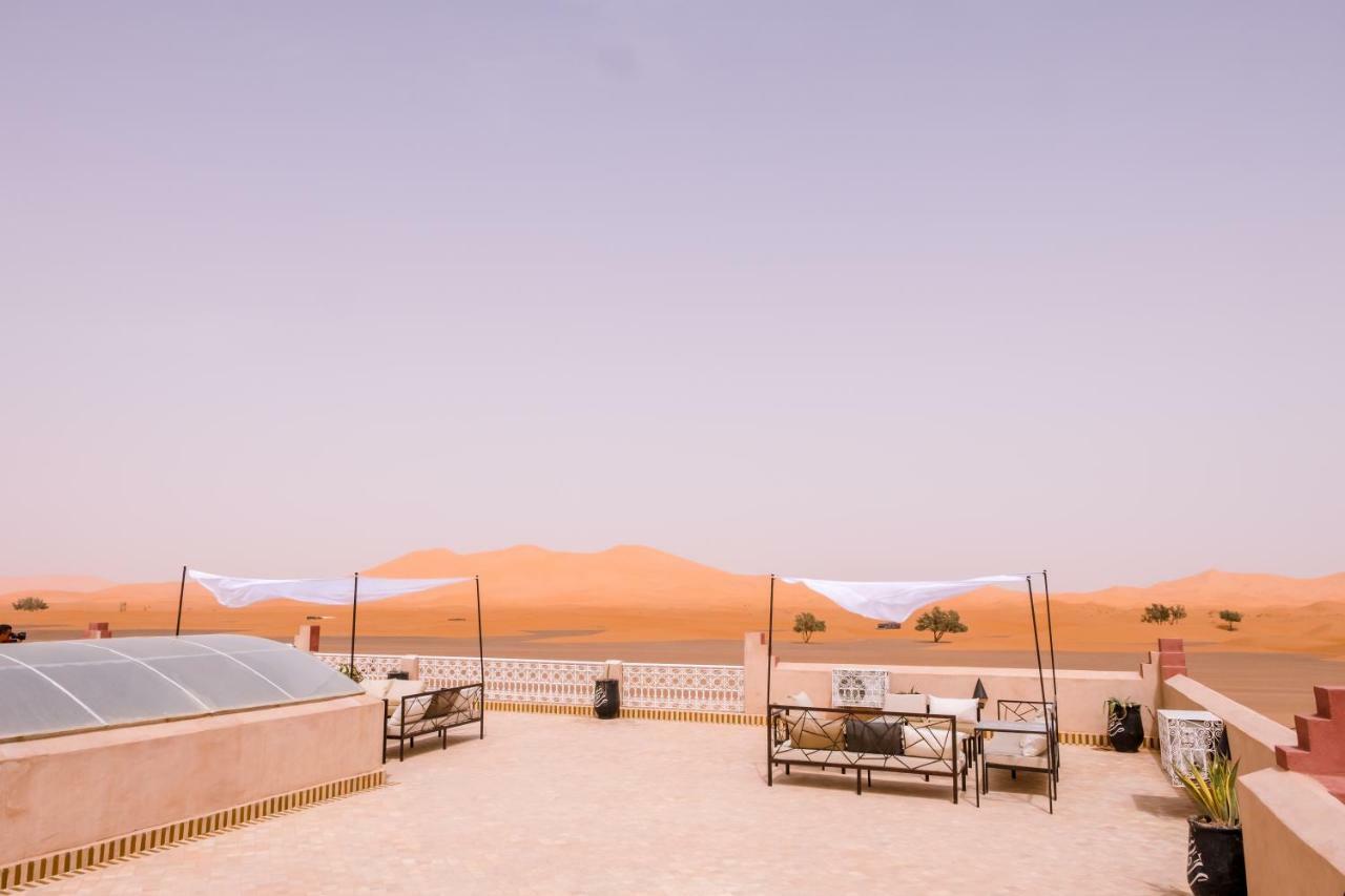 Riad Chebbi Merzouga Bagian luar foto