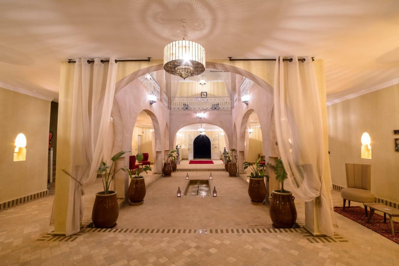 Riad Chebbi Merzouga Bagian luar foto